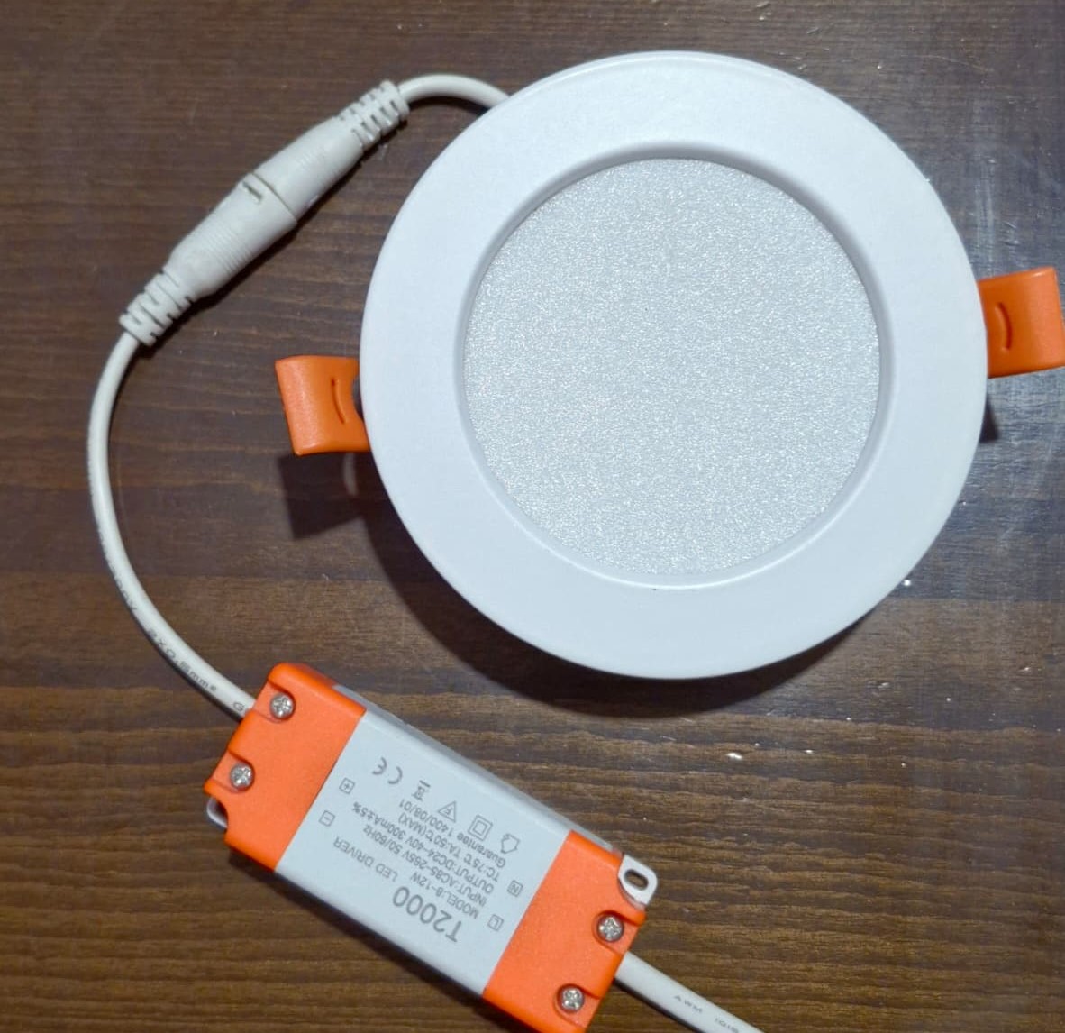 پنل بک لایت توکار ترانس دار 12 وات مهداد الکتریک